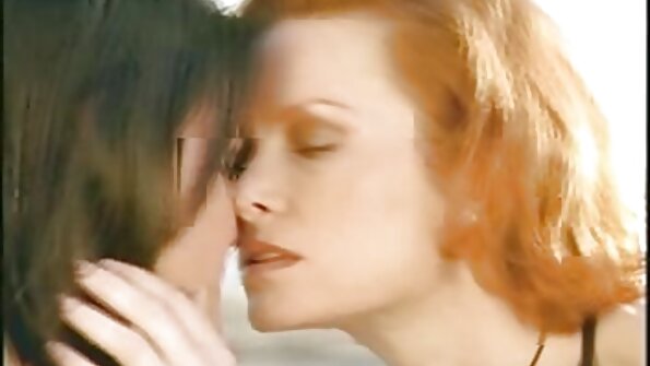 Trommeln über das ganze Mädchen, bis sie ohnmächtig kostenlose pornos reife frauen wird