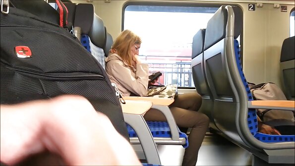 Amateur sexy heißes Mädchen Pinguin hart sexfilme mit älteren frauen