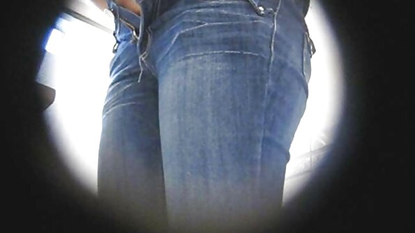 Ich habe eine reife frauen porno kostenlos Elite-Schlampe in einem Samtkleid.