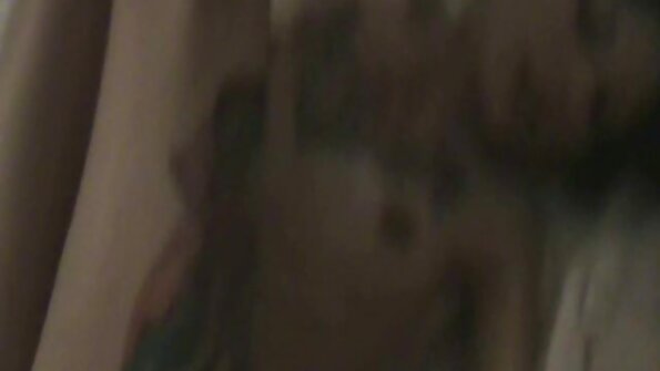 stiefmutter und Stiefsohn im selben porno filme von reifen frauen Bett