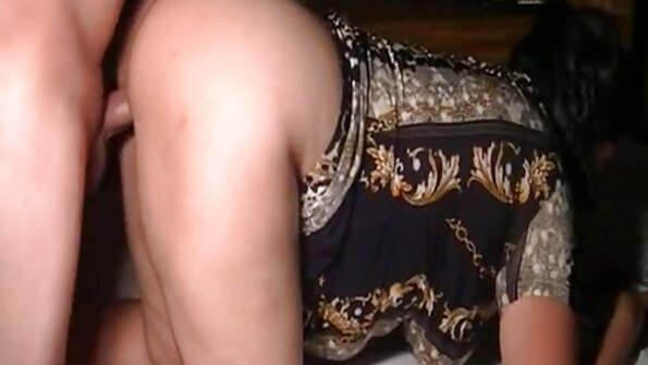 Dating mit sexfilme ältere betrunkenen Mädchen, die die High School abgeschlossen haben