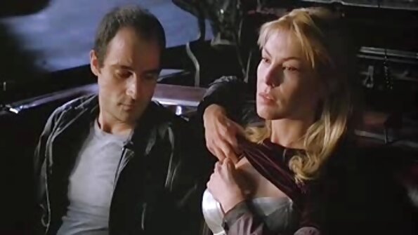 Versteckt im Badezimmer, es ist porno ü50 ein Paar gefangen