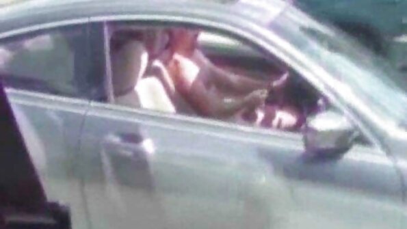 Orgie auf sex filme reife frauen einer großen college-party